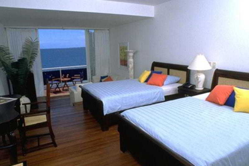 Blue Haven Hotel - Bacolet Bay - Tobago Scarborough Zimmer foto